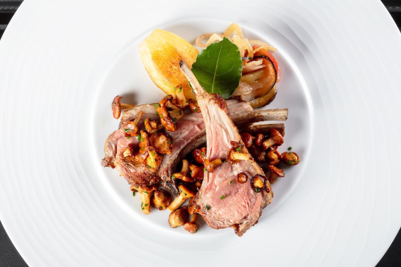 Le Pre Du Moulin - Maison Alonso - Hotel & Restaurant Sérignan-du-Comtat Екстериор снимка