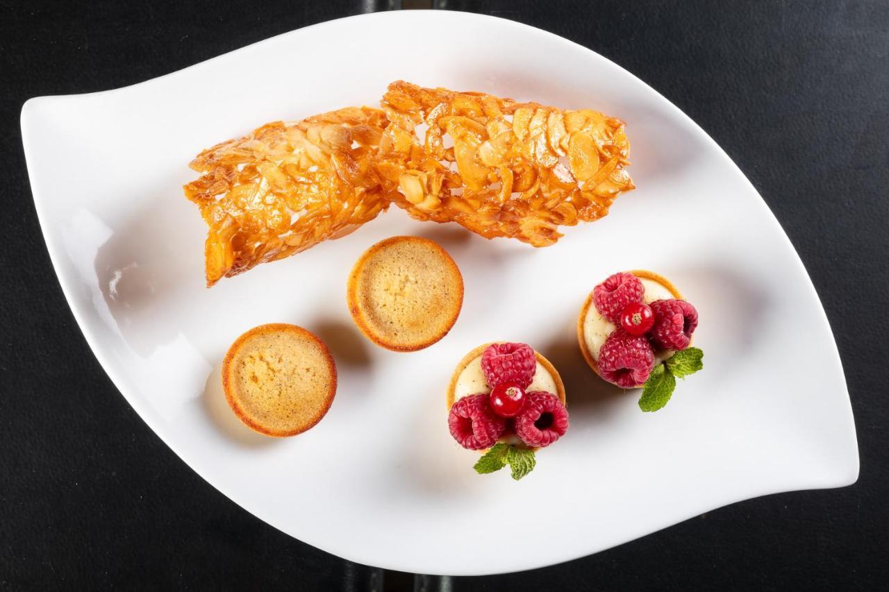Le Pre Du Moulin - Maison Alonso - Hotel & Restaurant Sérignan-du-Comtat Екстериор снимка