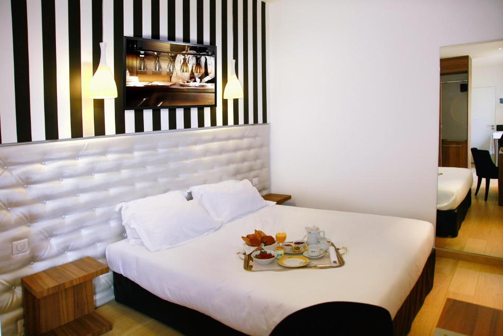 Le Pre Du Moulin - Maison Alonso - Hotel & Restaurant Sérignan-du-Comtat Стая снимка