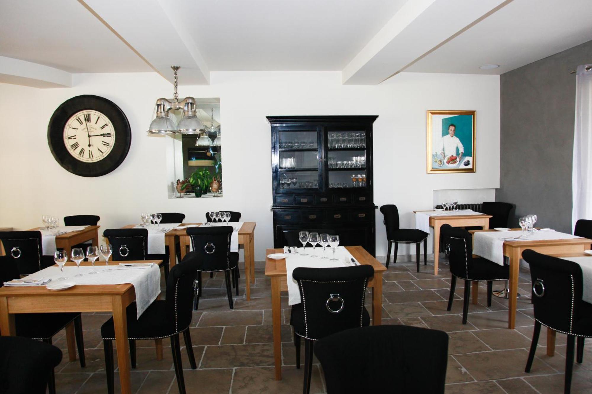 Le Pre Du Moulin - Maison Alonso - Hotel & Restaurant Sérignan-du-Comtat Екстериор снимка